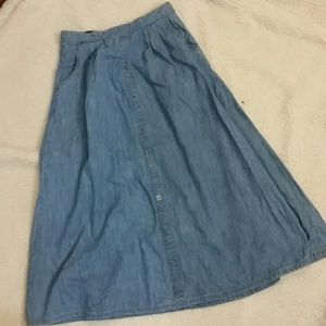Denim skirt